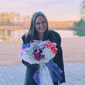 Meet your Posher, Olivia